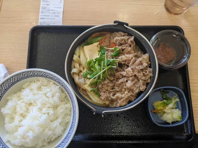 吉野家にとんこつ醤油牛鍋膳新メニュー