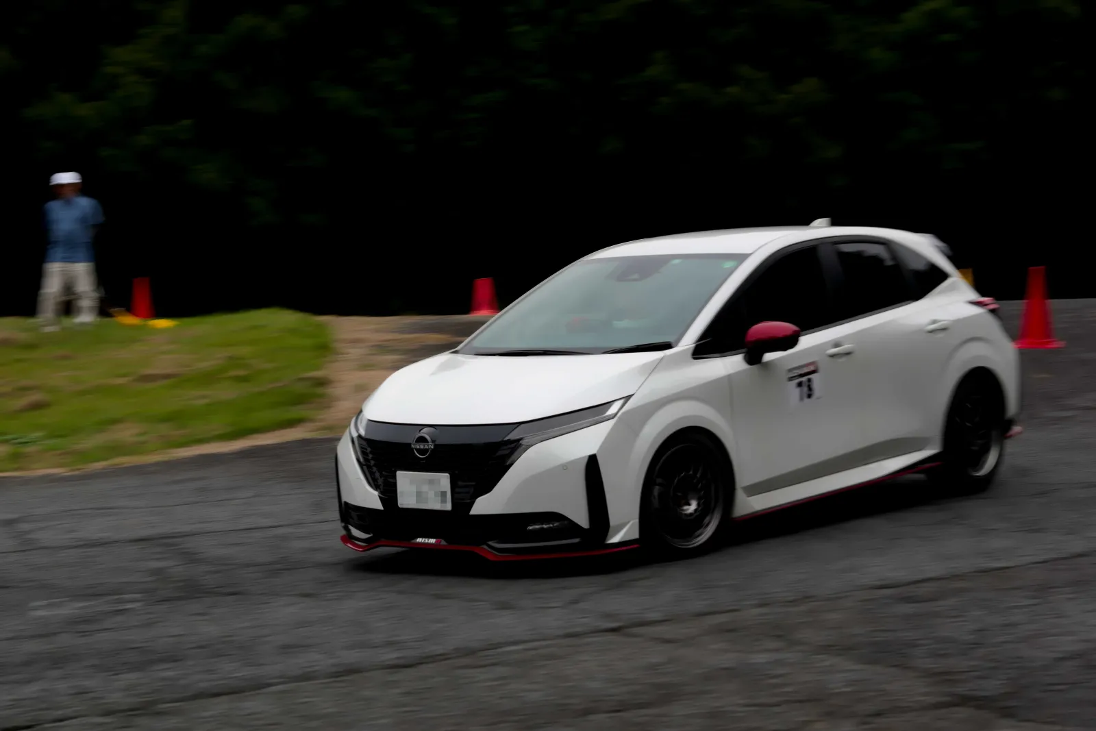 電気自動車