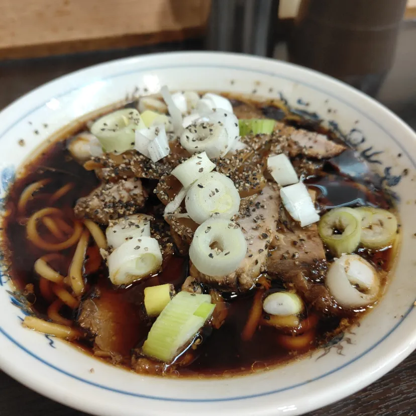 富山ブラックラーメン