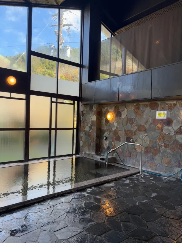 初めての温泉地 ♨️ 湯の鶴温泉