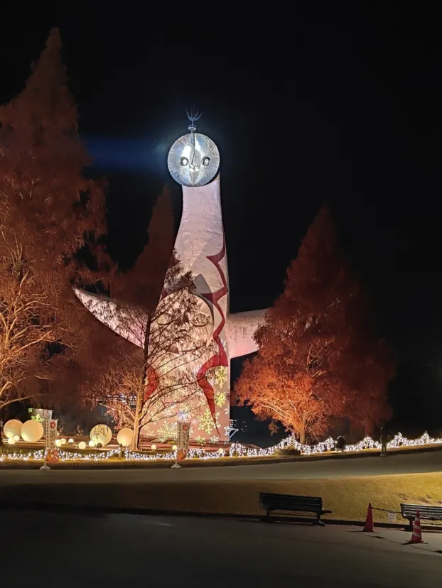 太陽の塔　大阪