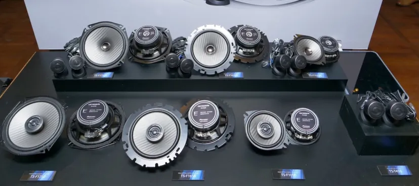 徹底したサウンドの底上げを実感【2025-26・最新エレキ用品の世界】スピーカー編