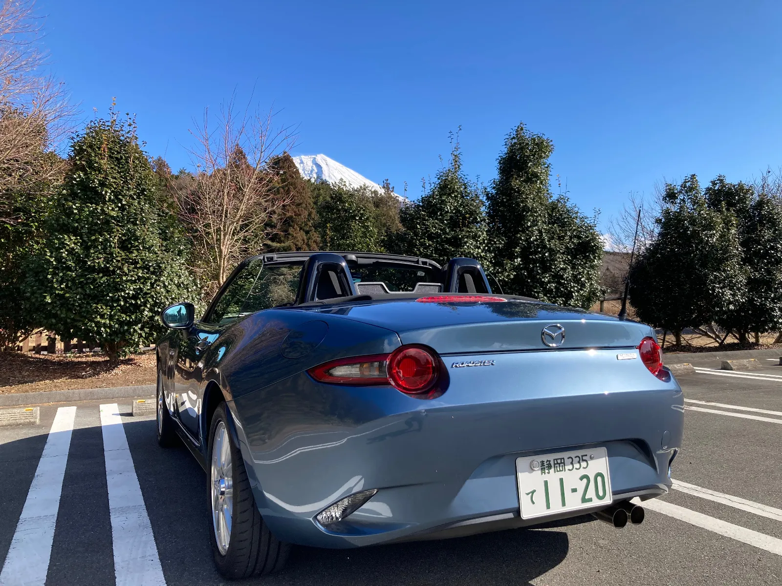 富士山を見る人々は、富士山講と皆同じ思いが少なからずあるように思います。
ロードスターにも魂が宿ります。