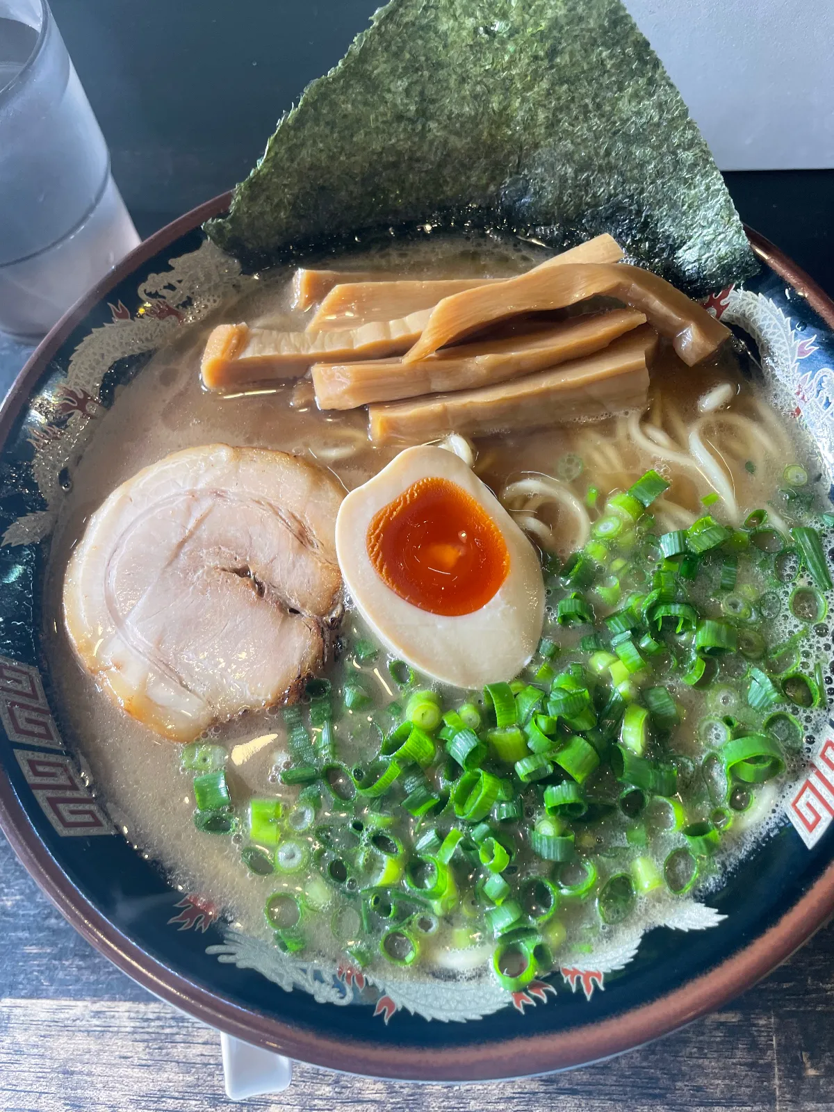 年末年始は運転はしたものの特になにもなし
ラーメン食べて帰りました
それ以外の予定は無しでずっと寝てました😭
悲しい