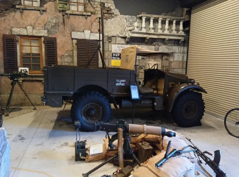 ミリタリーアンティークス大阪