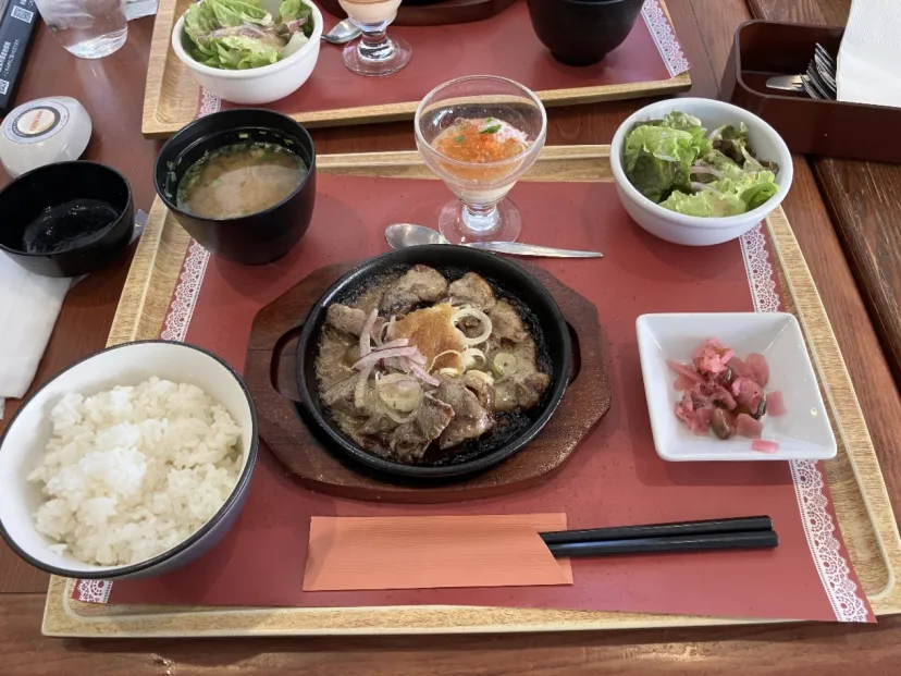 ロイヤルホスト 上本町店