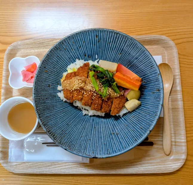 東御食堂のカツ丼