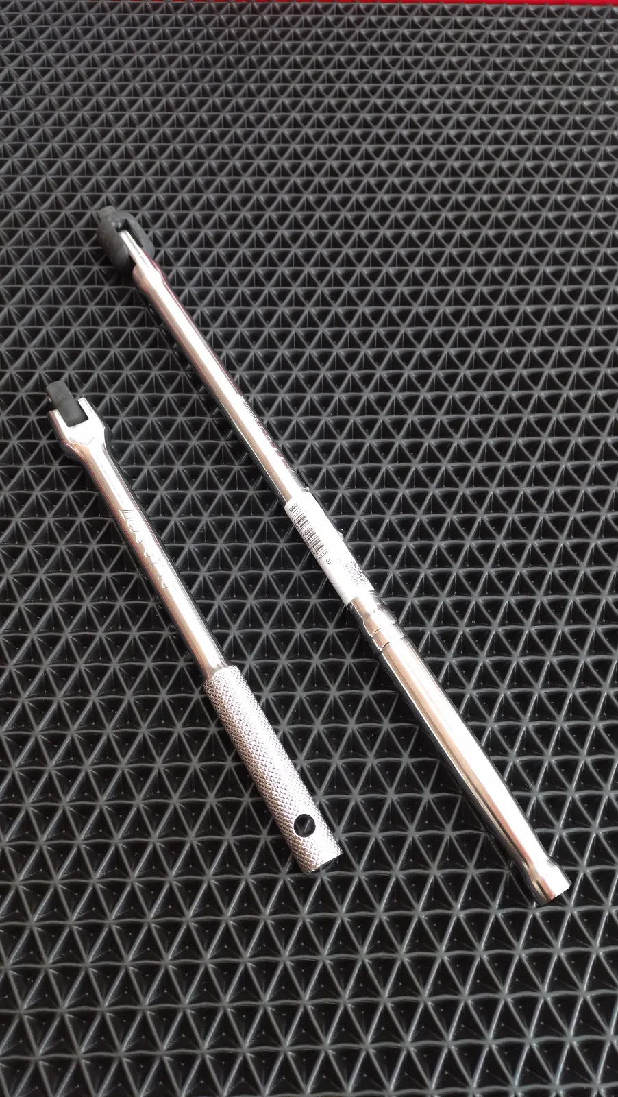 JTC５３４４
　　9.5(3/8)✖️380mm

JTC３７１５
　　9.5(3/8)✖️250mm

在庫ございます。