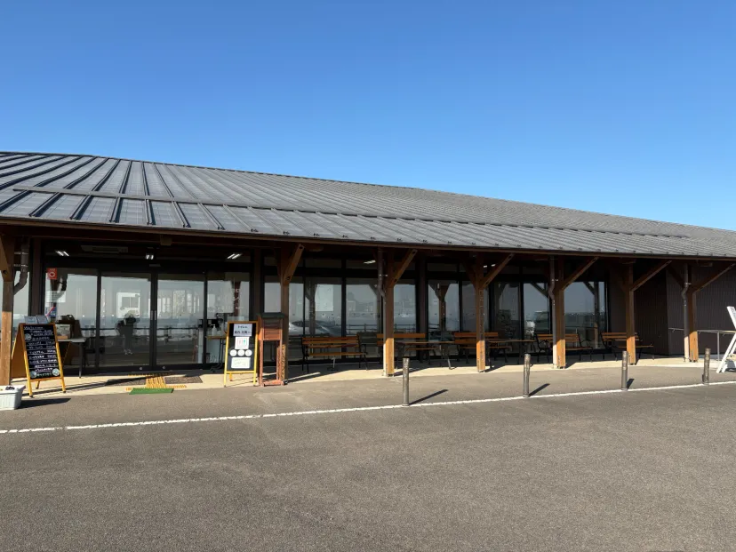 鹿児市産業活性化施設　海道しるべ