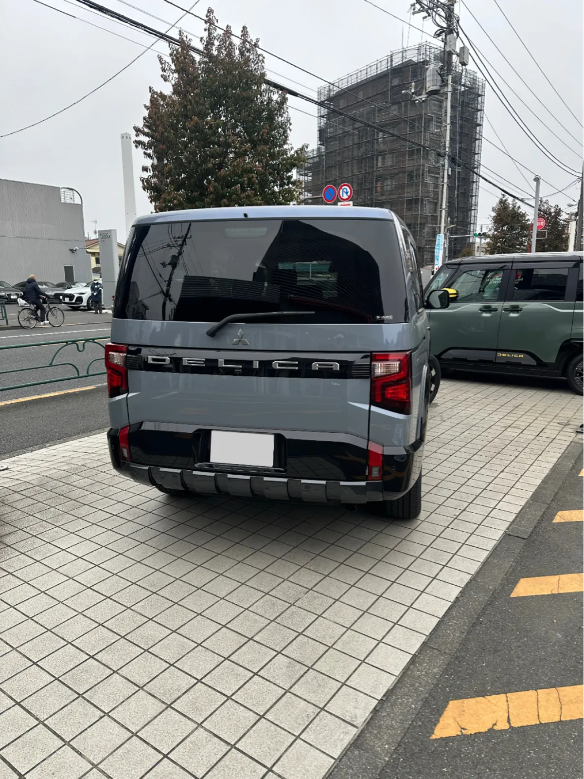 リアはスッキリしていい感じ👍