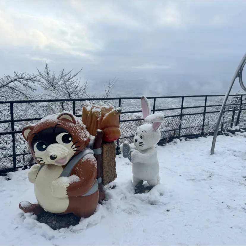 雪のカチカチ山ロープウェイ