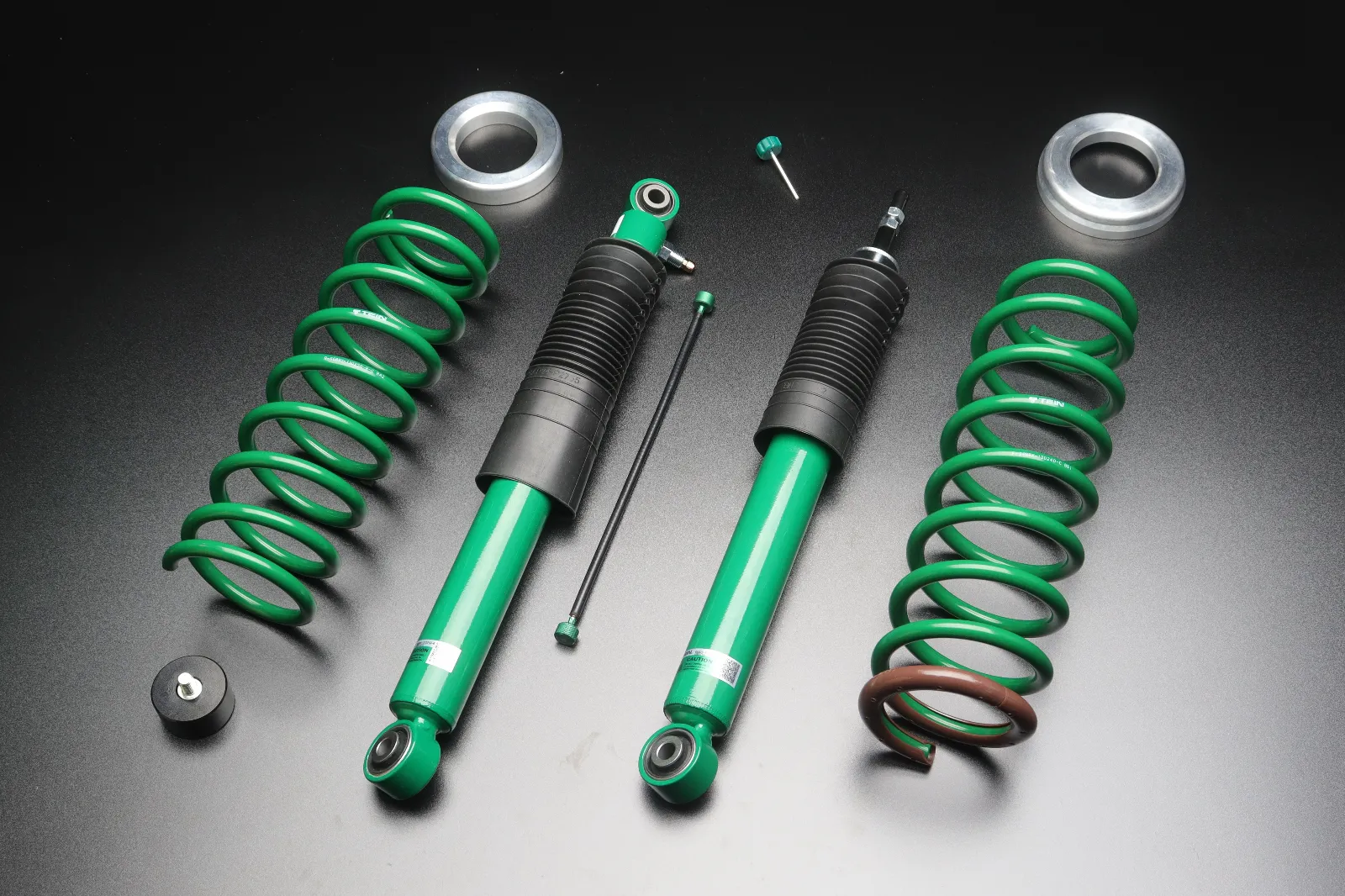 ジムニーノマド JC74W用
リフトアップ車高調「STREET ADVANCE Z4」
発売開始📢

画像の車高はフロント+25mmリア+20mm✨

👇詳細はこちら👇
https://www.tein.co.jp/srch/jps_search.php?maker=default&restype=1&srchfrwd=JC74W