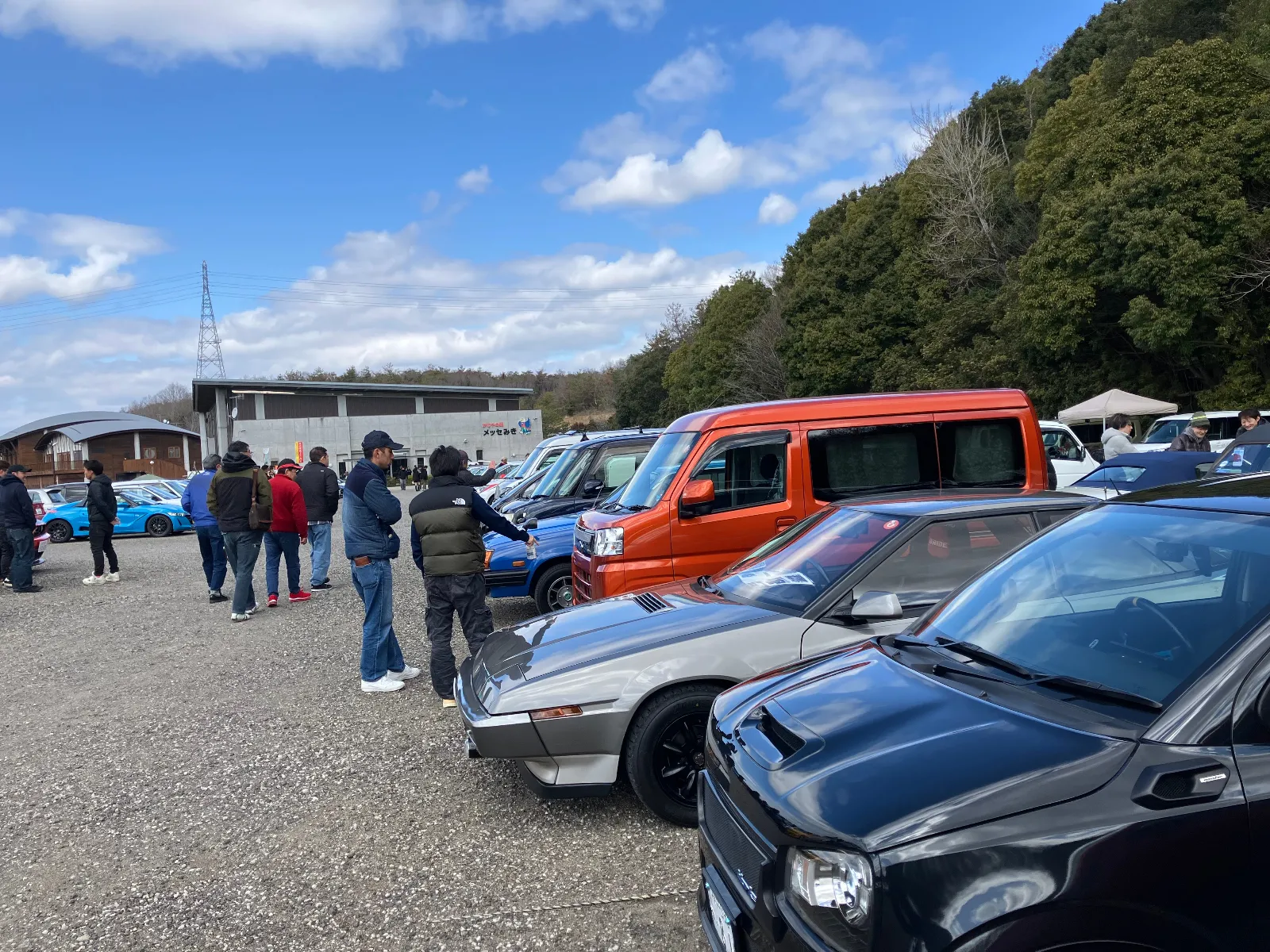 メッセみきにて開催された関西舞子サンデーにてクルマ見物…
https://mixi.social/@MaCH_3/posts/99580846-5f29-40e1-bea7-b9c68dfbb93d