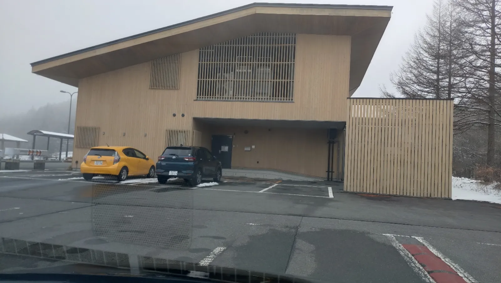 水ヶ塚の駐車場で取れました。
保証はしません。