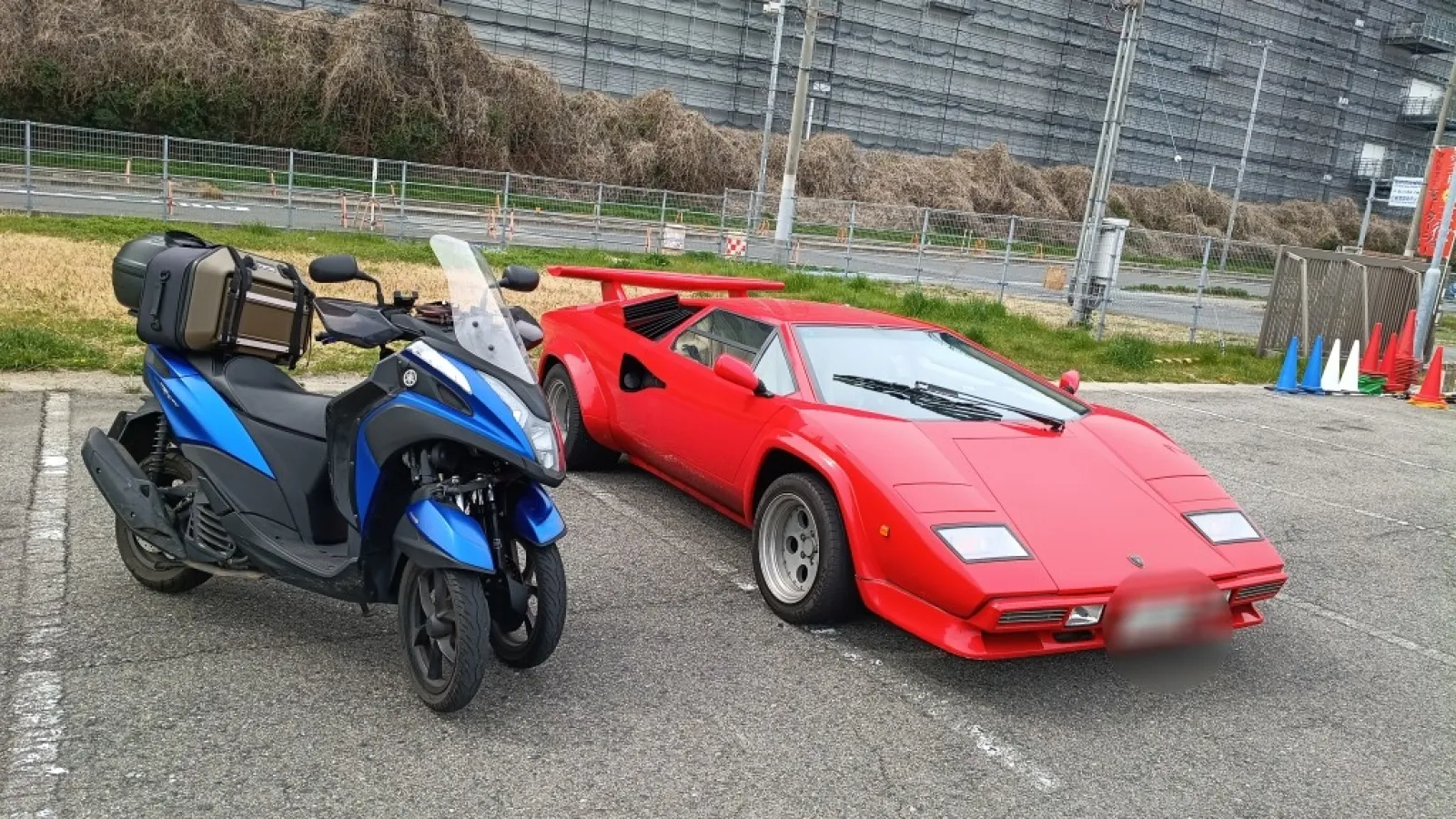 恒例の堺浜ゆるグダオフ会にてクルマ見物
https://minkara.carview.co.jp/userid/752060/nanisiteru/75883535/detail.aspx