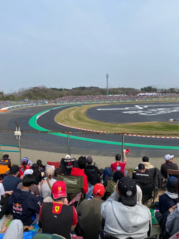 まもなく　F1 決勝スタート