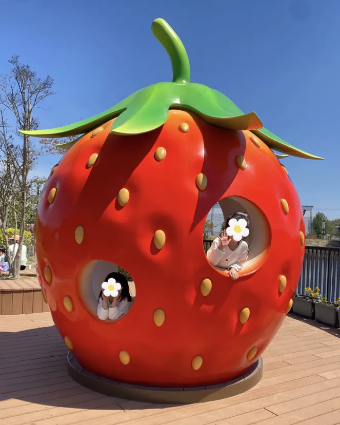 巨大いちご🍓in竜王アウトレット