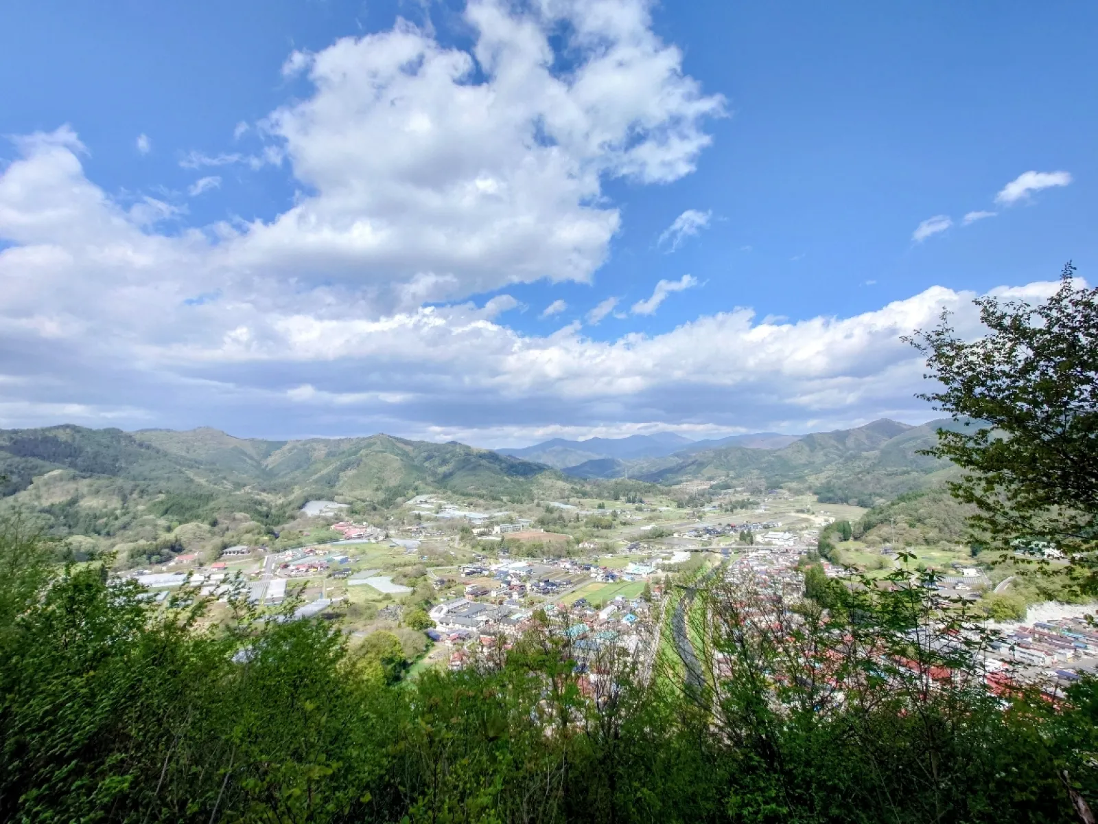 展望台から大迫町を一望出来ます。