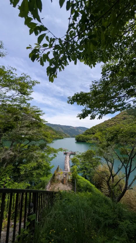市房ダム湖