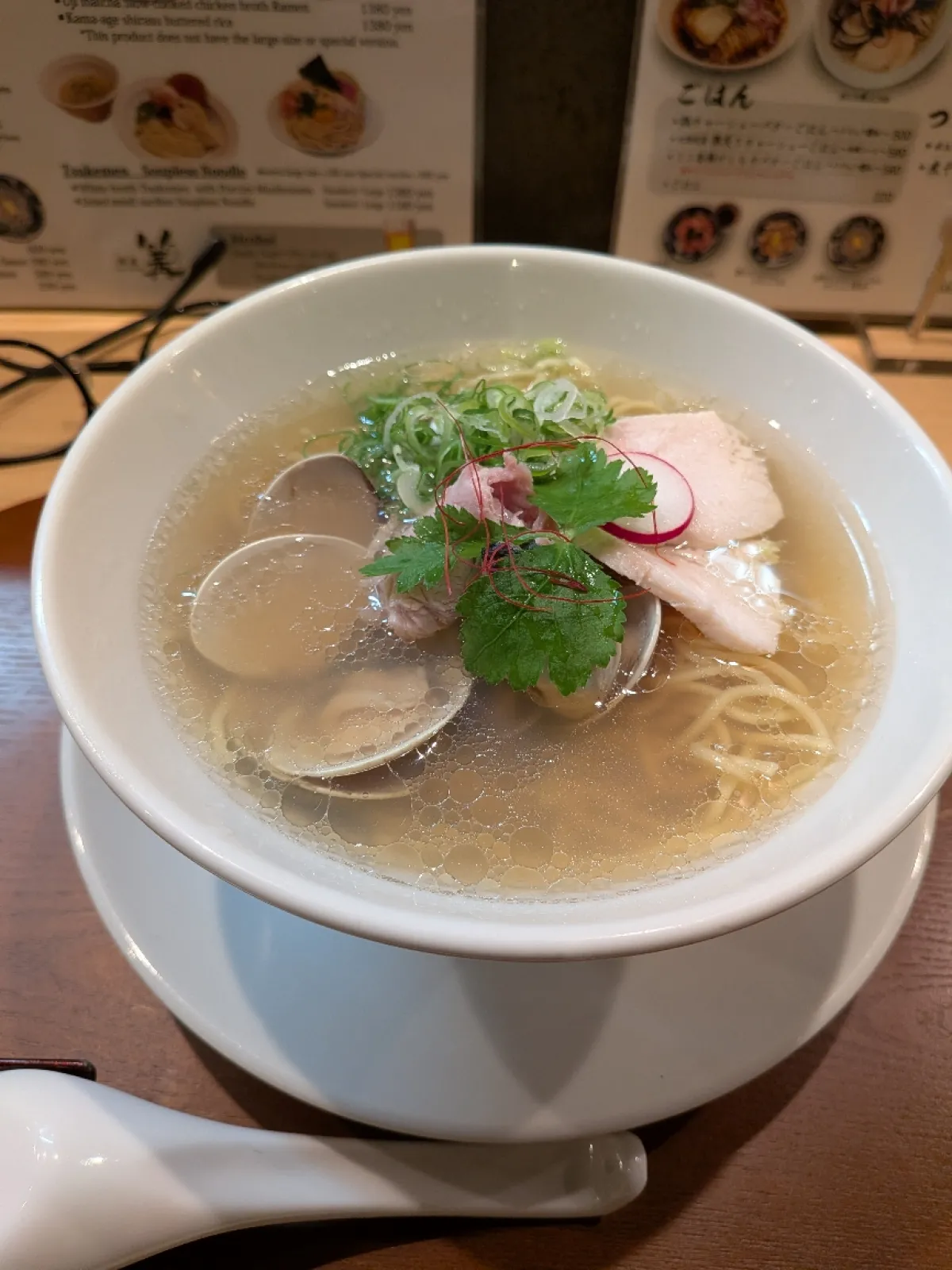 銀座篝で蛤と牡蠣　汐