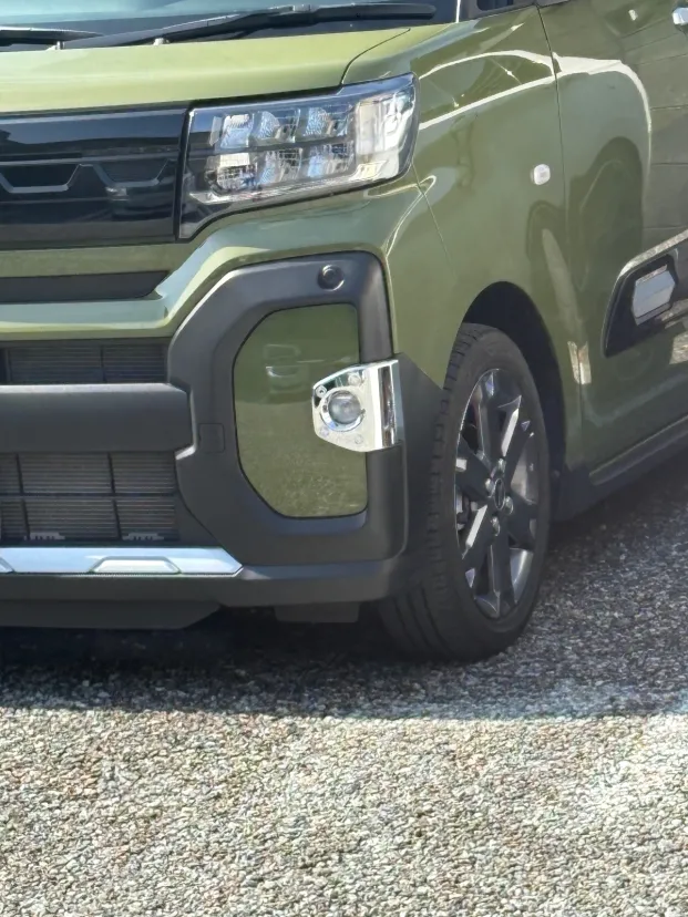 自車の前面をカスタマイズしました。