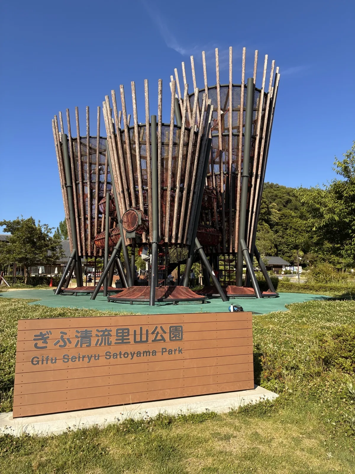 美濃加茂ハイウェイオアシスから徒歩でお散歩出来るので、日帰りに便利そうです。