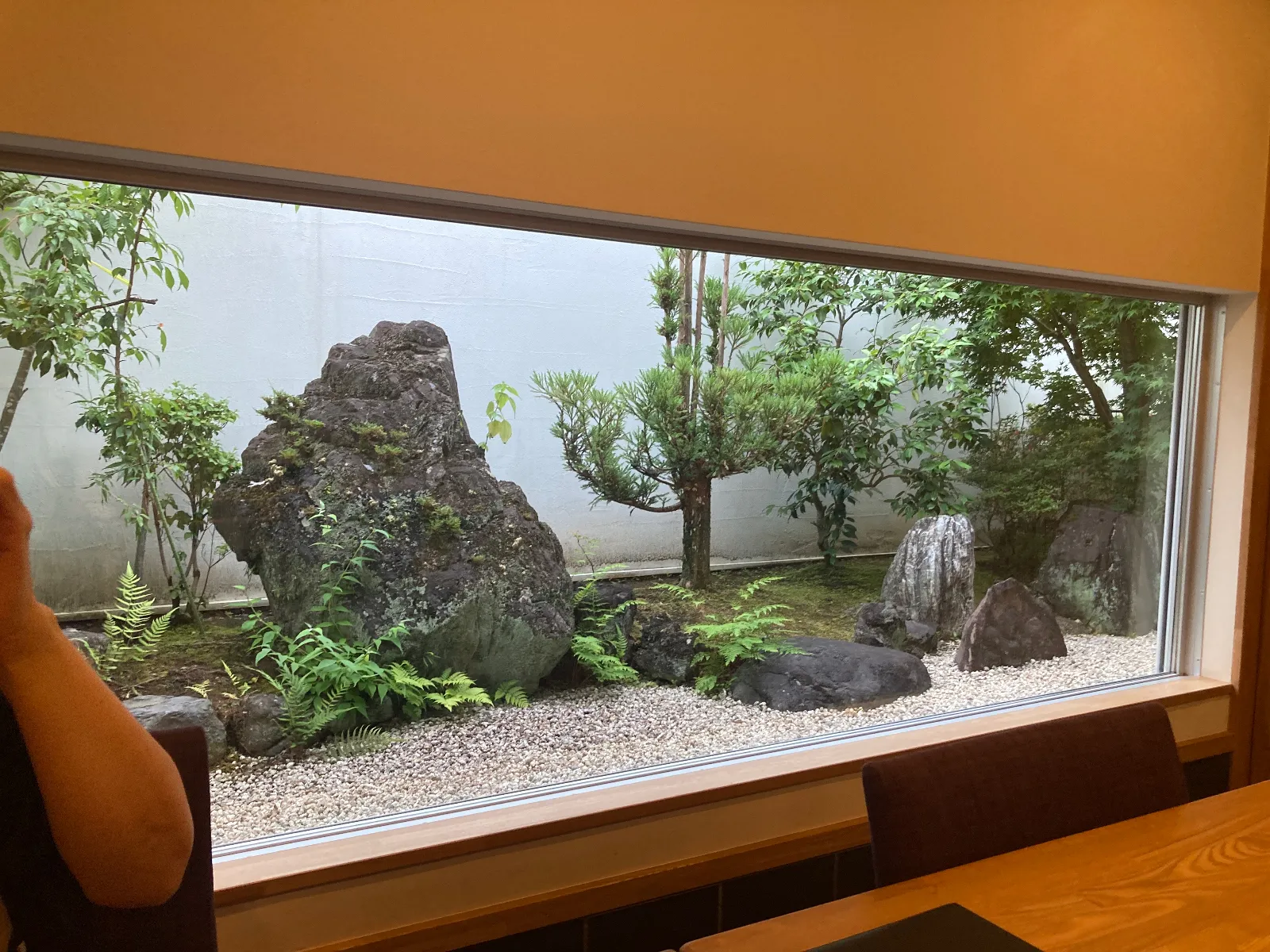 夏解禁の本日の懐石料理です。