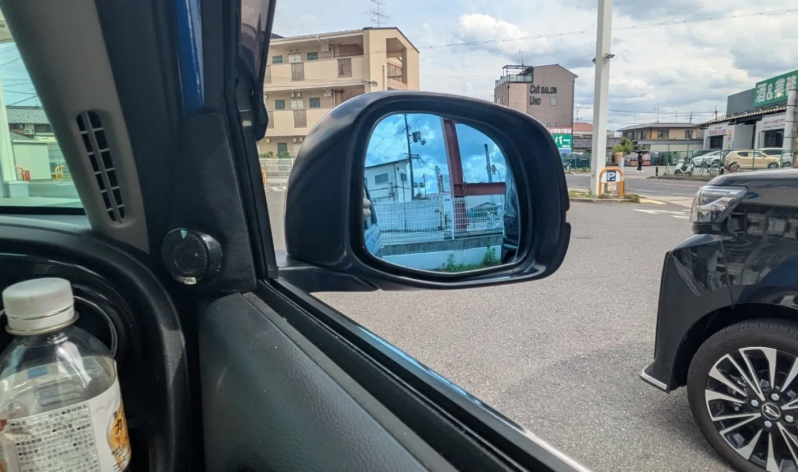 こちらも交換してもらいました♫

俺は、パーツクリーナーと両面テープ等、用意しただけ（笑）