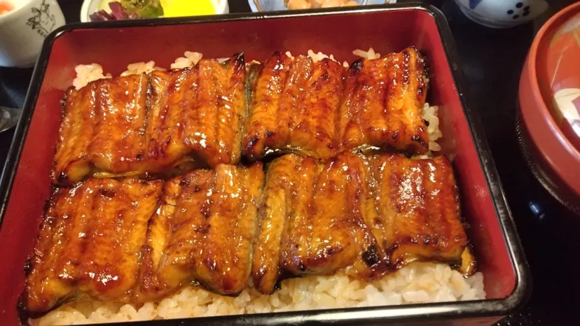 女郎うなぎ　福助