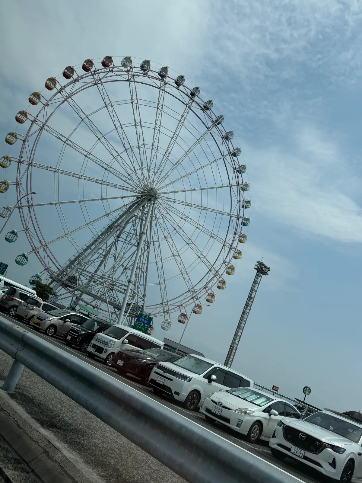 淡路サービスエリアの観覧車