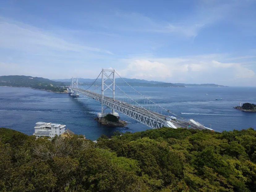 大鳴門橋