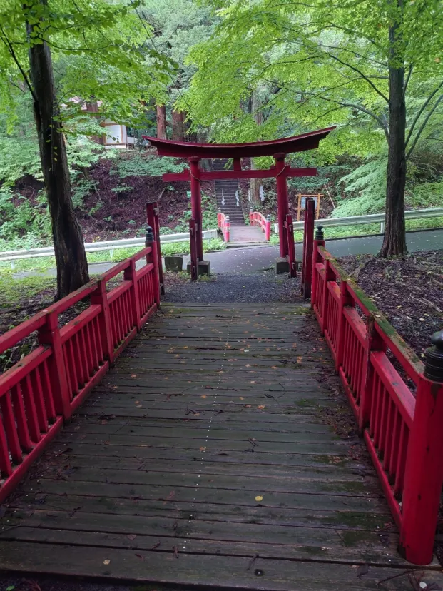 龍興山神社（青森県八戸市）
