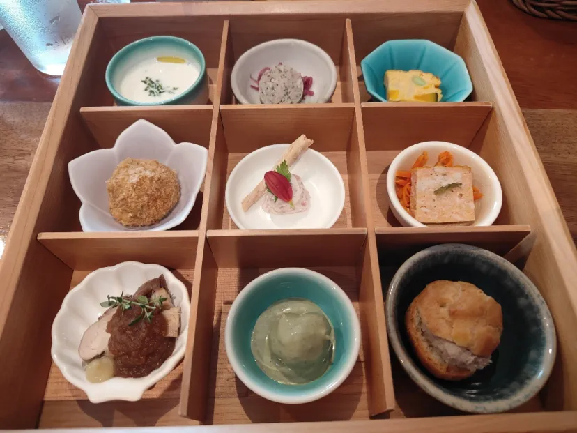 カフェとまり木　大阪府茨木市