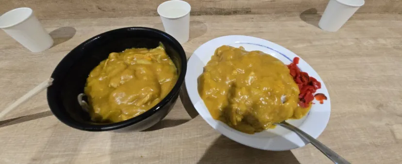 万代バスセンター　カレーライス