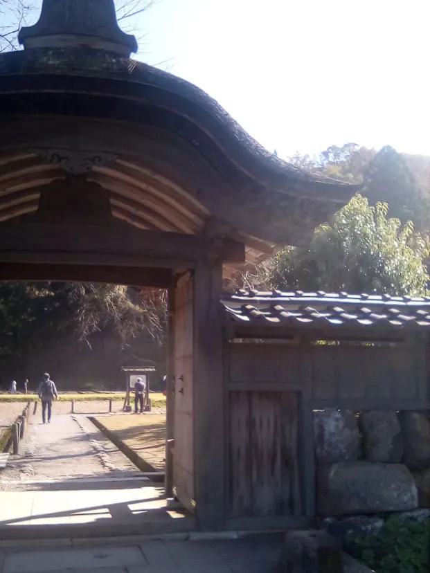 朝倉家の門