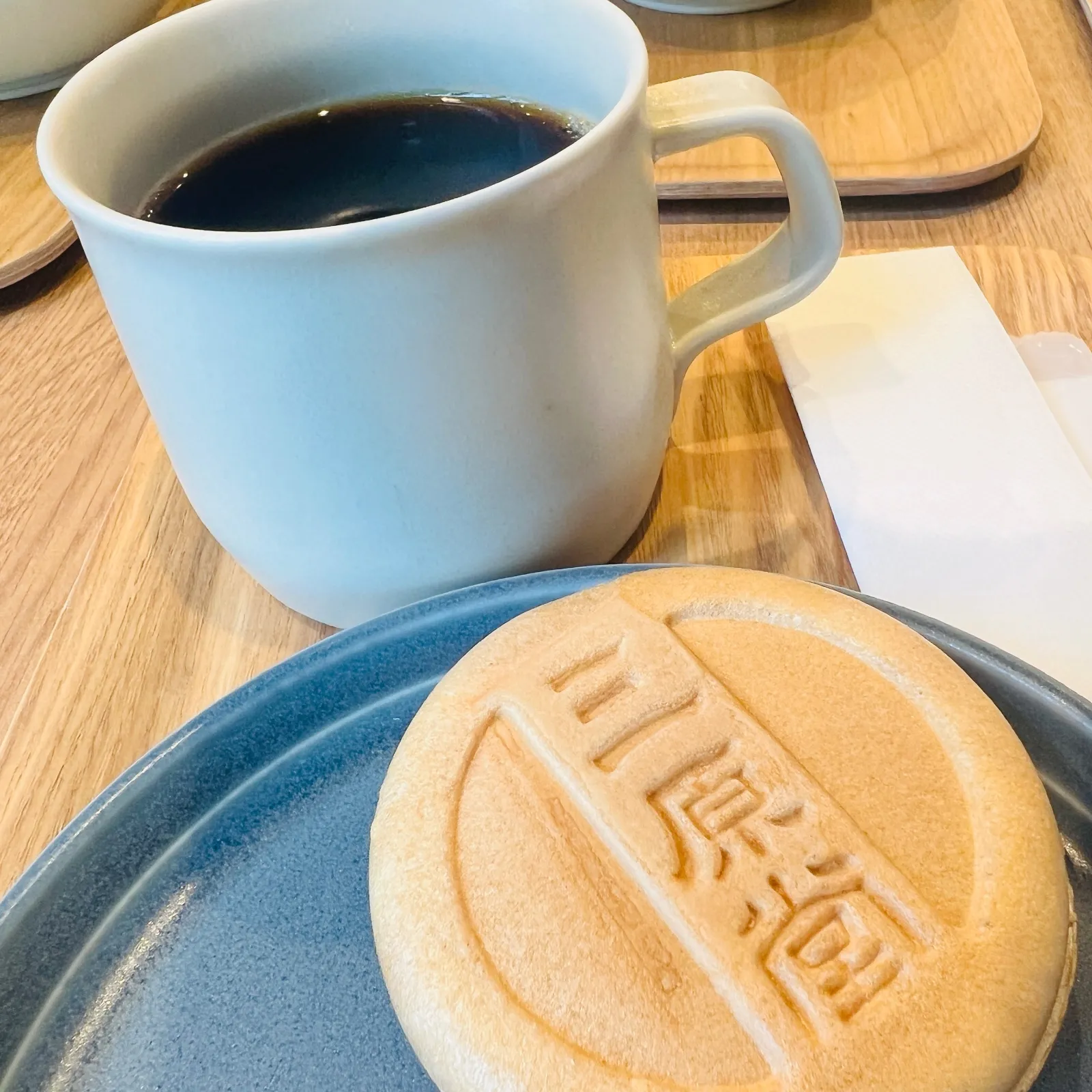 最中とコーヒー意外とあいます