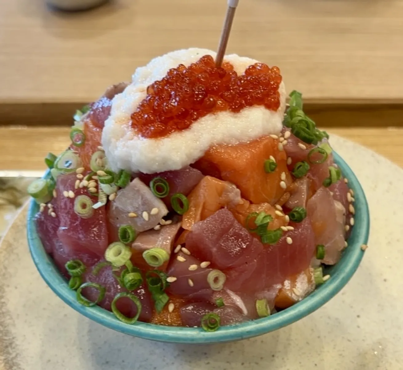 道の駅ほうじょうのねばりっこ食堂
ねば山海鮮どっさり丼！
しめに出汁をかけてお茶漬けにするのも最高😋