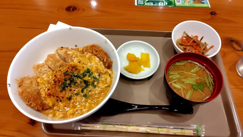 那須高原SAでお昼