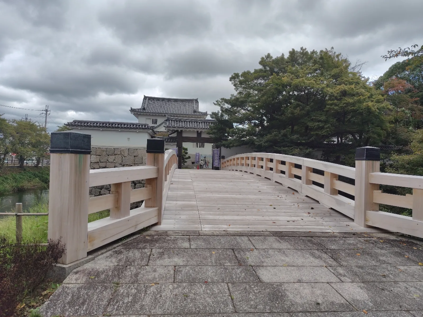 小さなお城ですが静かでいい所でした。