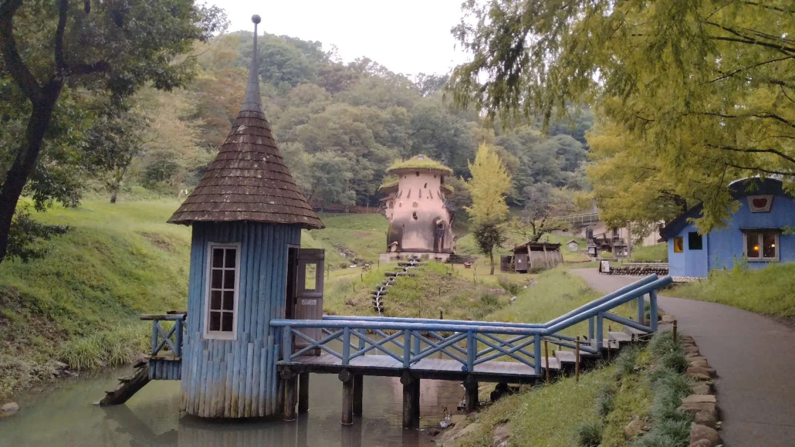 近くにムーミンの世界観をイメージしたテーマパークもありますが、どっちかというとこっちの方が元祖・ムーミン谷です。