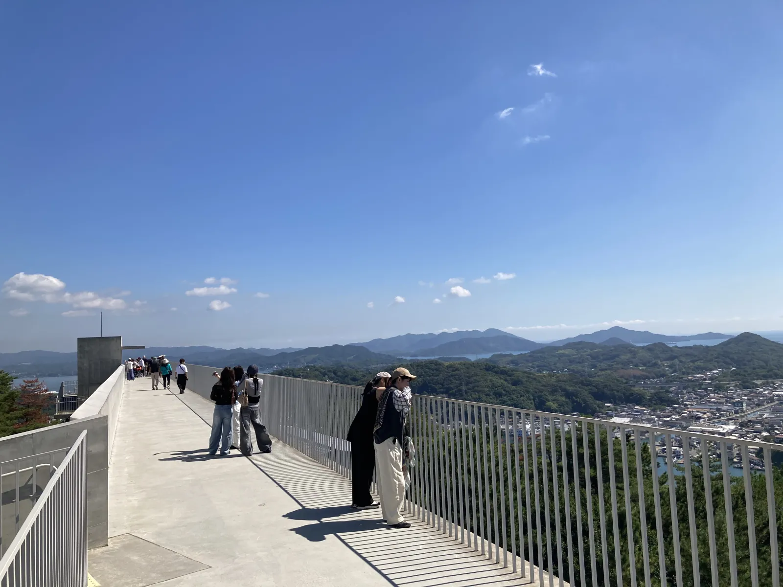 すごいでしょ！

とりあえず、尾道景色は堪能して、
私が見た別視点の尾道は、続きで紹介します。

では後ほど。
