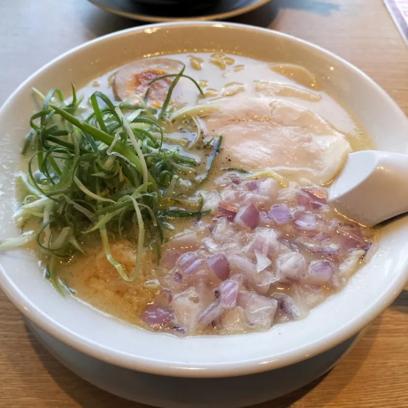 鶏白湯そば