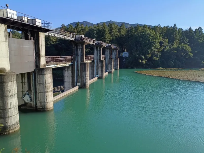 神水ダム