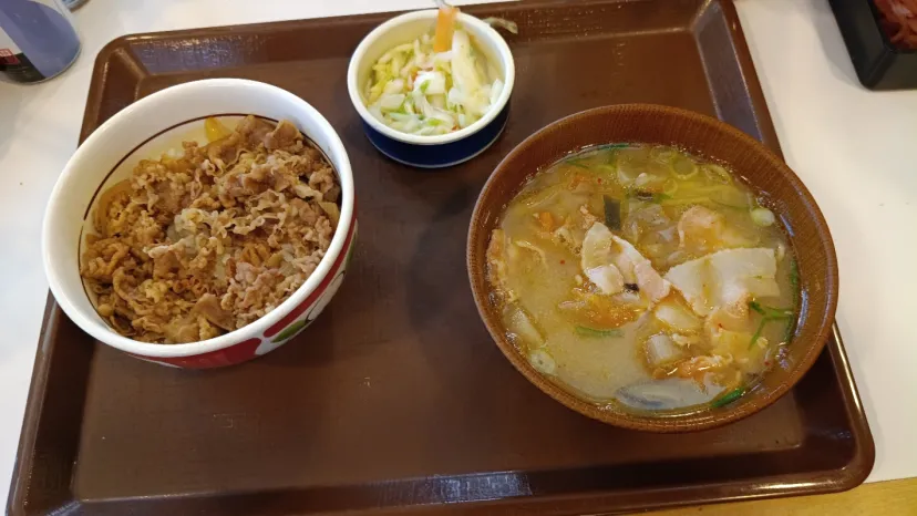 とん汁みそらーめん