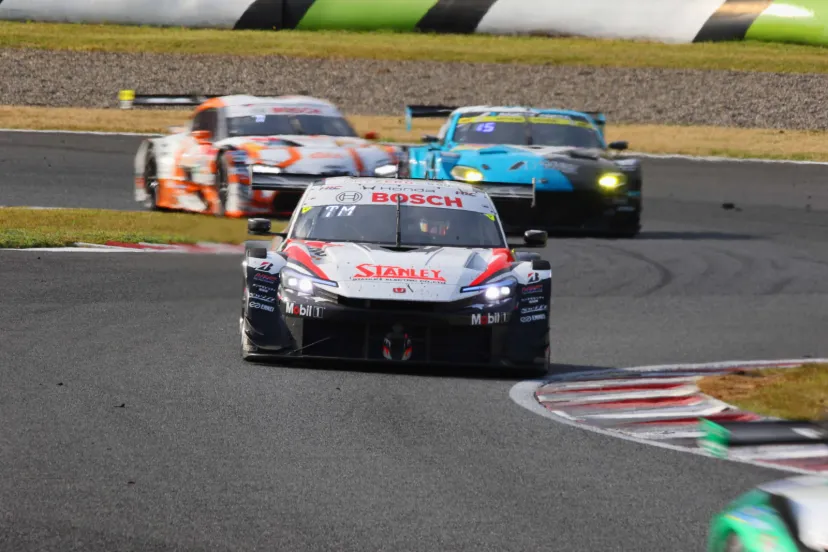 SUPERGT Rd.7 AUTOPOLIS No.100