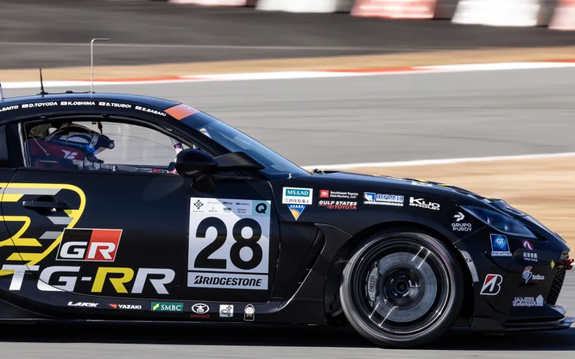 ブリヂストン、サステナブル材料を用いたタイヤをST-Qクラスのルーキーレーシング28号車とマツダスピリットレーシング12号車に提供