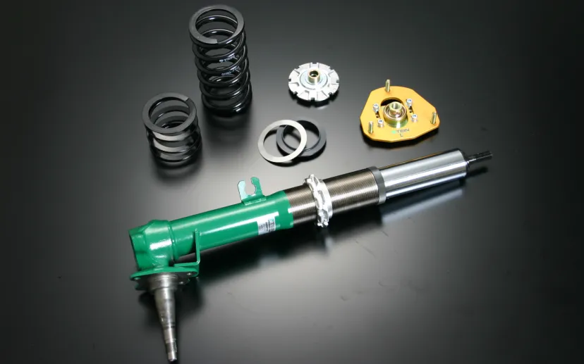 テイン、自社製AE86用スピンドル装着の「スプリンタートレノ」をノスタルジック2デイズに出展