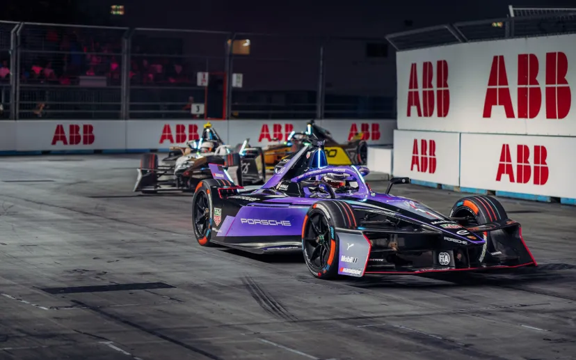 TDK、ポルシェモータースポーツとパートナーシップ締結 フォーミュラEとeスポーツ分野で技術支援