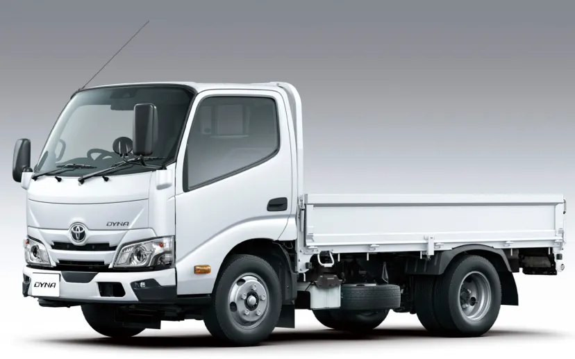 トヨタ、「ダイナ カーゴ」2.0tシリーズ一部改良　新型4.0リッターディーゼルエンジン採用など