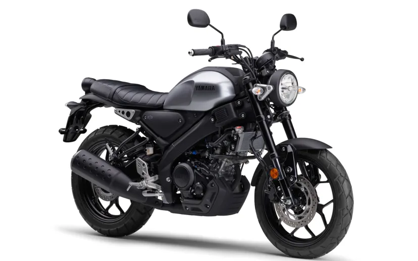 ヤマハ、価格53万9000円で「XSR155」発売 「XSR」シリーズに高速も走行可能な軽二輪モデル登場